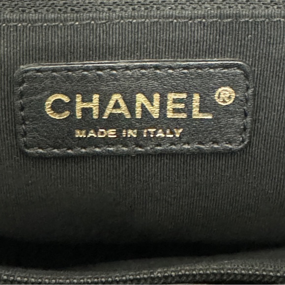 Chanel Executive Cerf Tote Black Caviar Leather Gold Hardware - Picture 3 of 16